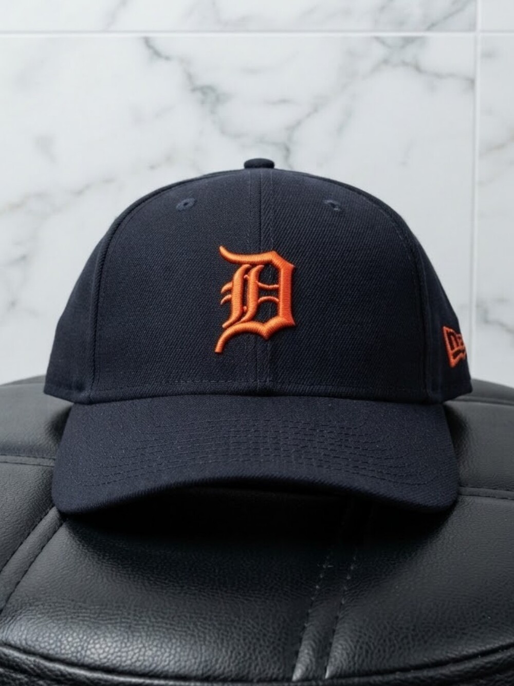 Detroit Tigers New Era 39THIRTY Stretch Fit Hat – Navy/Orange – Medium/Large